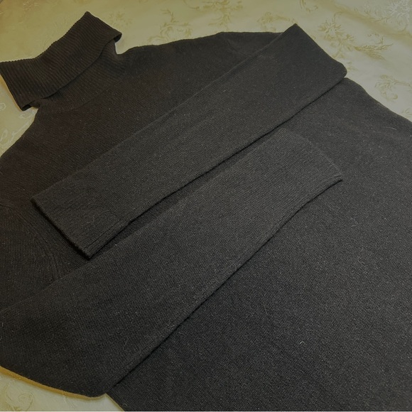 %100 Cashmere Designer Reformation Jeans Turktleneck Sweater - Picture 9 of 13
